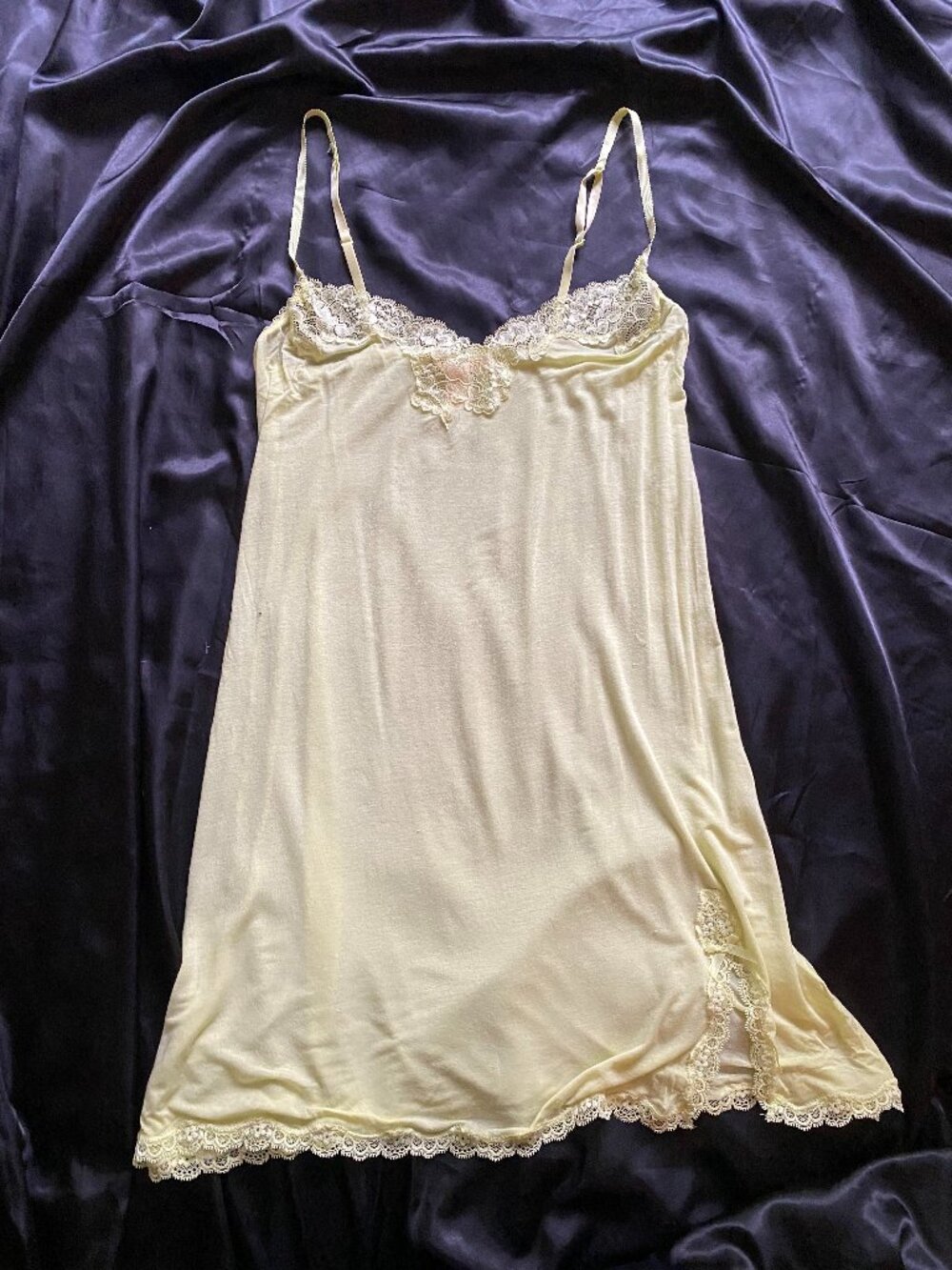 Victoria's Secret Neon Yellow Jersey Lace Half Slip Fairy y2k Large *read*